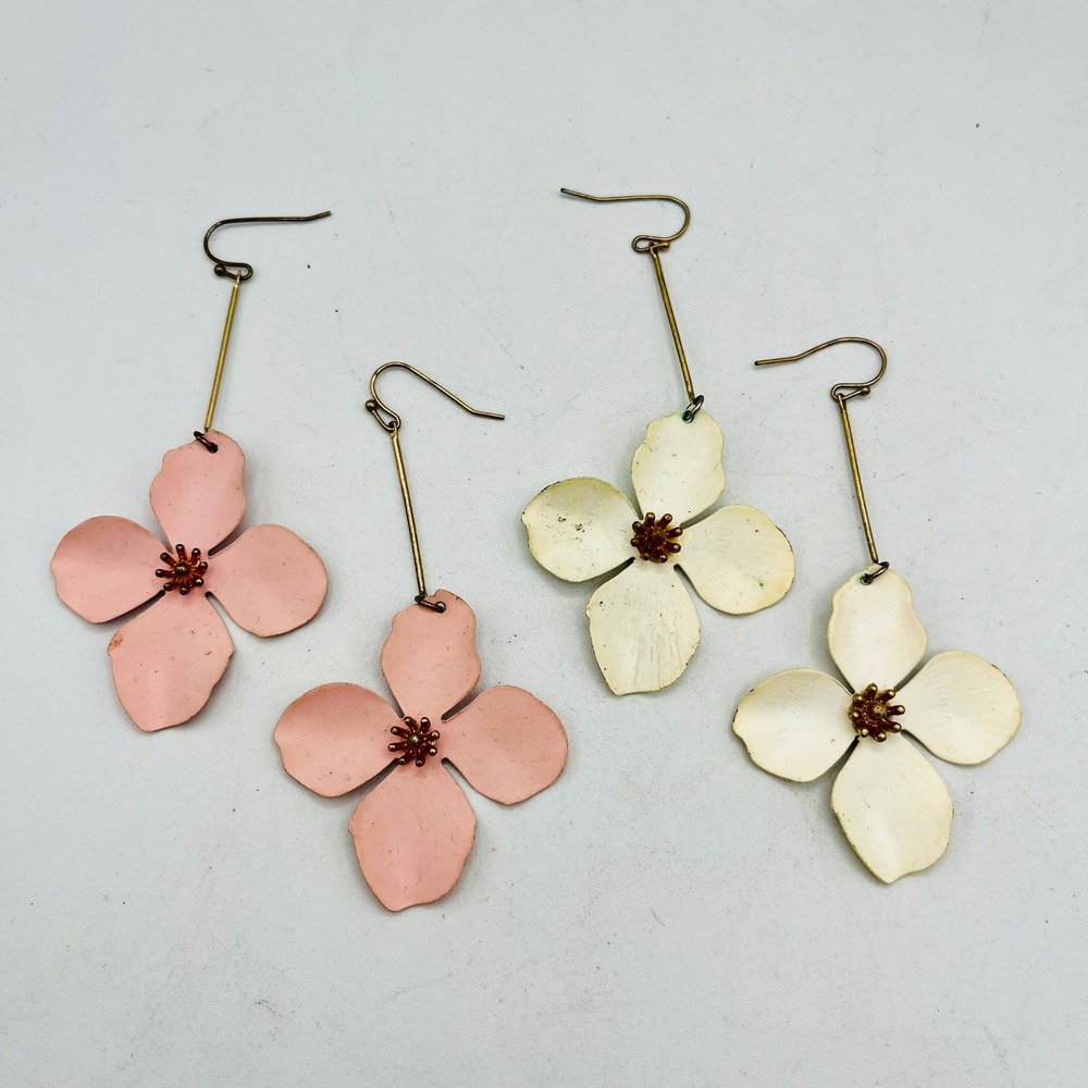2 Pairs Vintage Dogwood Flower Drop Earrings Pink Cream Floral Dangle Gold